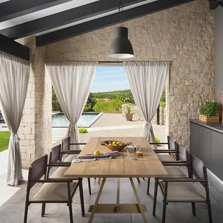Vizzani * Labin (Istria)